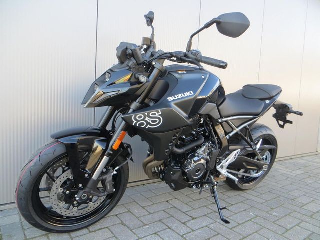 suzuki - gsx-8s