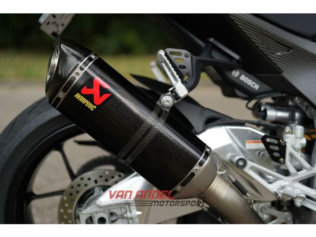 aprilia - tuono-v4-factory