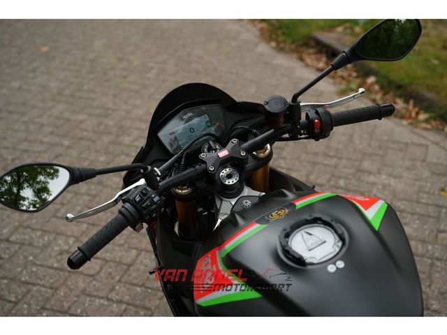 aprilia - tuono-v4-factory