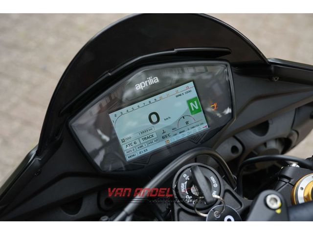 aprilia - tuono-v4-factory