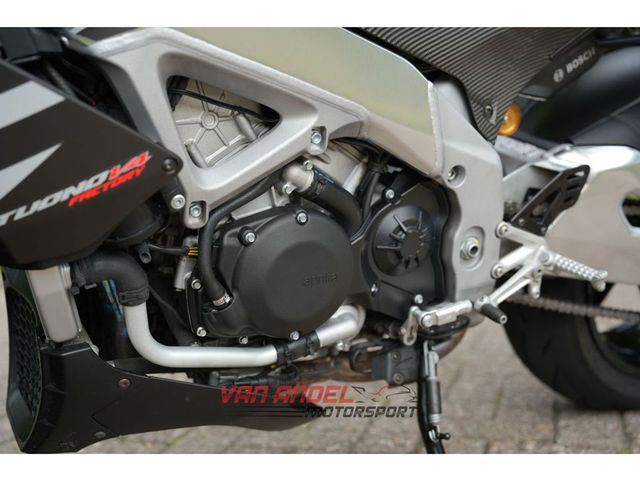 aprilia - tuono-v4-factory