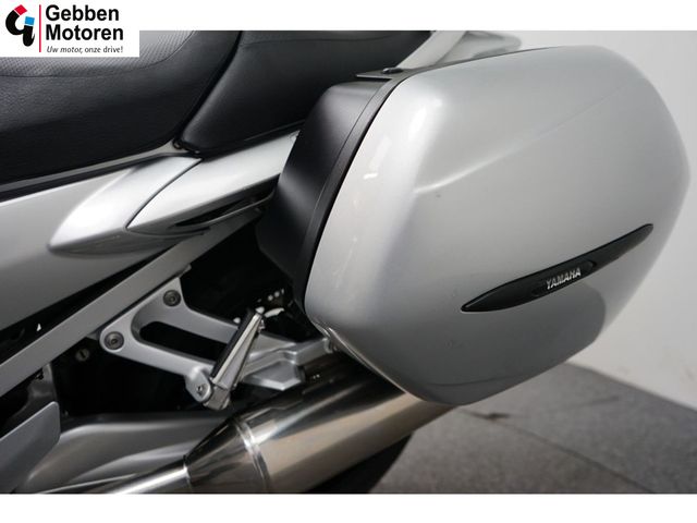 yamaha - fjr-1300