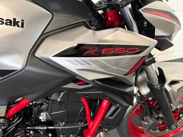 kawasaki - z650