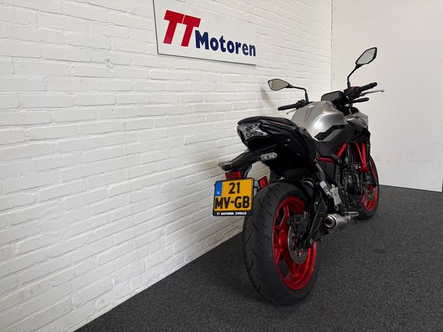 kawasaki - z650