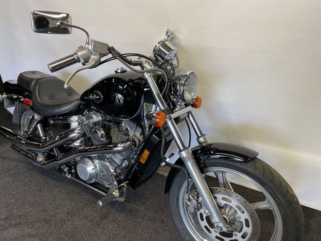 honda - vt-1100-c-shadow
