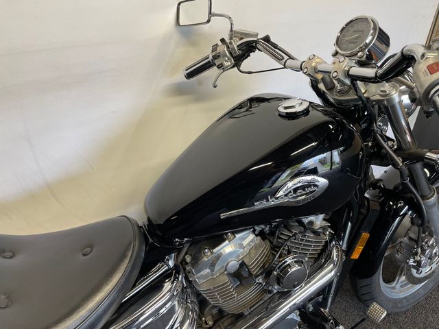 honda - vt-1100-c-shadow