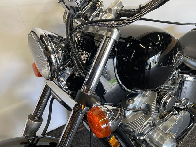 honda - vt-1100-c-shadow