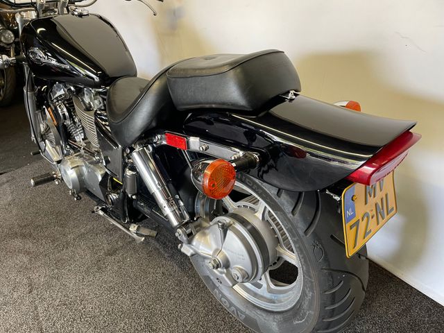 honda - vt-1100-c-shadow