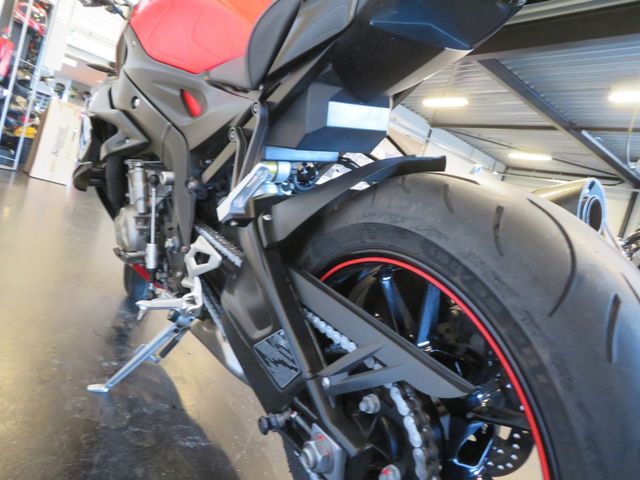 bmw - s-1000-r