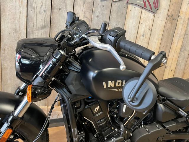 indian - scout-bobber-limited-tech