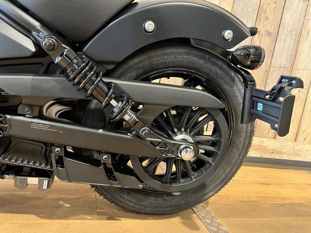 indian - scout-bobber-limited-tech