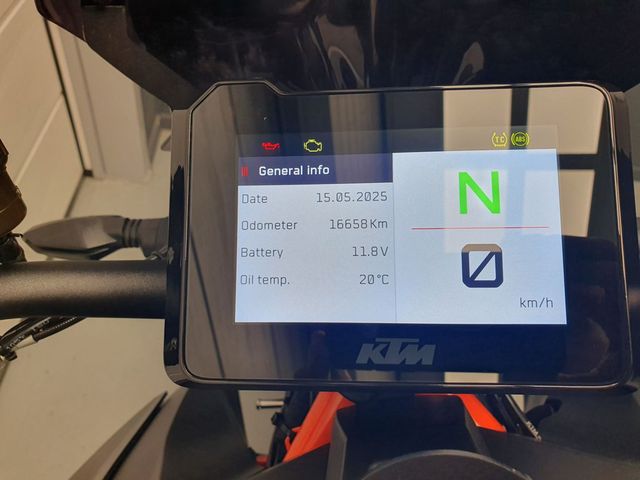 ktm - 1290-super-duke-r