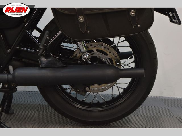 triumph - bonneville-t-120-black
