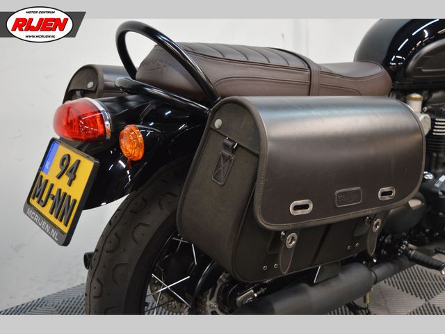 triumph - bonneville-t-120-black