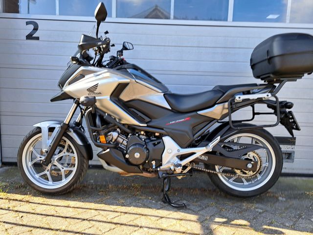 honda - nc-750-x-abs