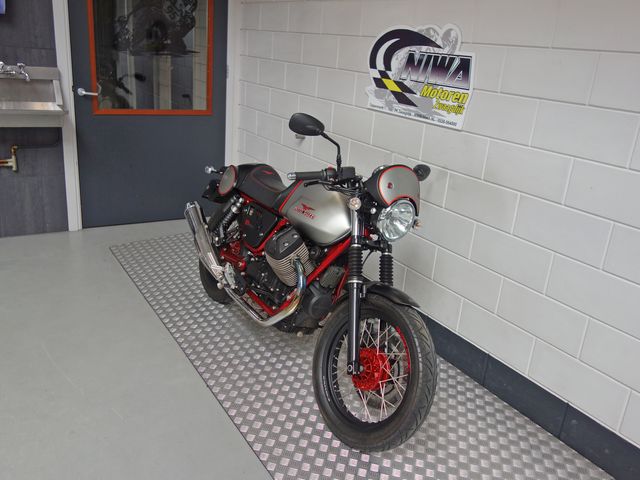moto-guzzi - v-7-racer