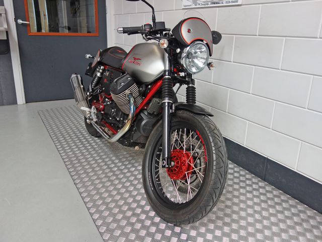 moto-guzzi - v-7-racer