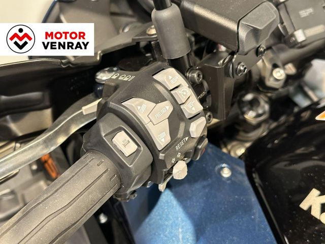 kawasaki - versys-1100-se