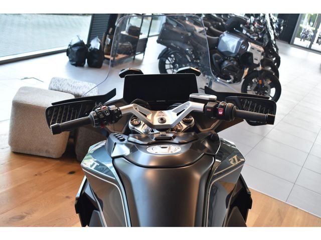 bmw - r-1300-rt
