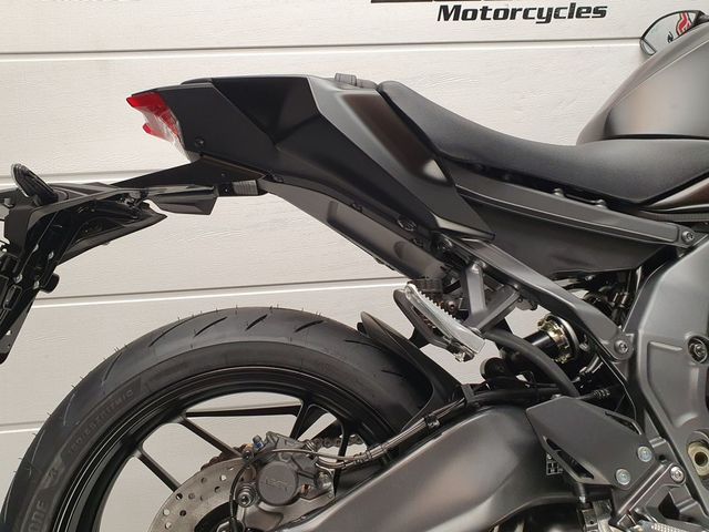 yamaha - mt-09-abs
