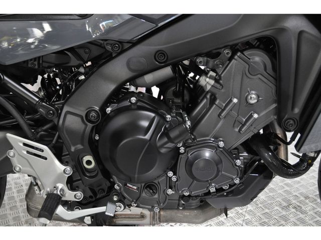 yamaha - tracer-9-gt--