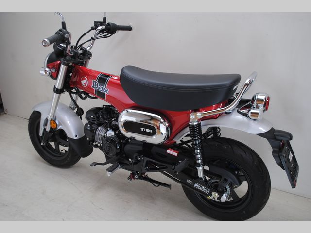 honda - st-125-dax