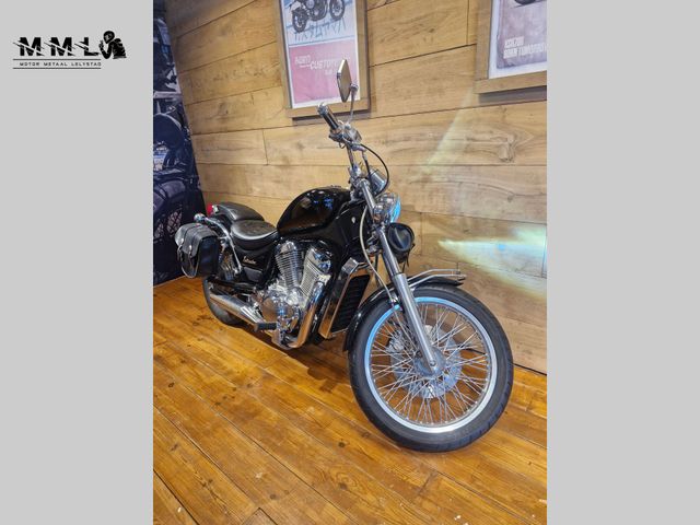 suzuki - vs-700-intruder