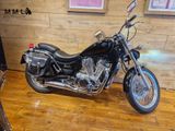 SUZUKI VS 700 INTRUDER