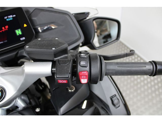 bmw - r-1250-rt