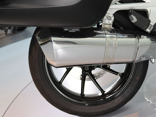 bmw - r-1250-rt