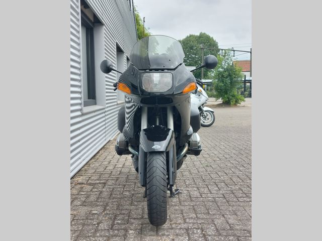 bmw - r-1100-rs