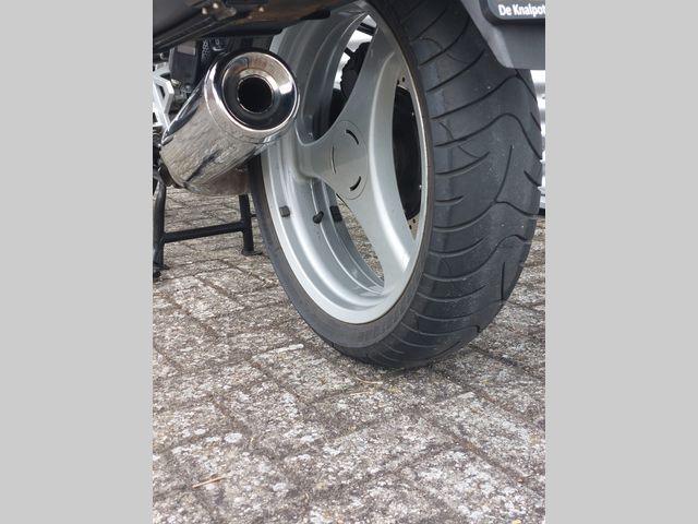 bmw - r-1100-rs