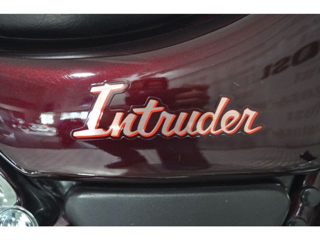 suzuki - vs-700-intruder
