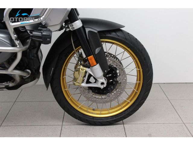 bmw - r-1250-gs-adventure