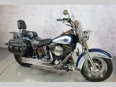 HARLEY-DAVIDSON HERITAGE CLASSIC – foto 2