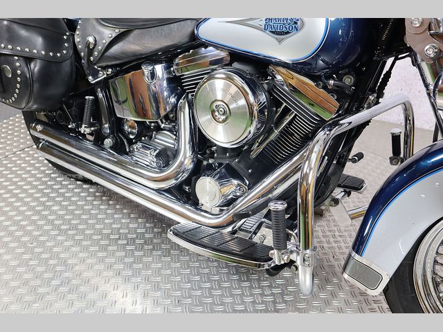 harley-davidson - heritage-classic
