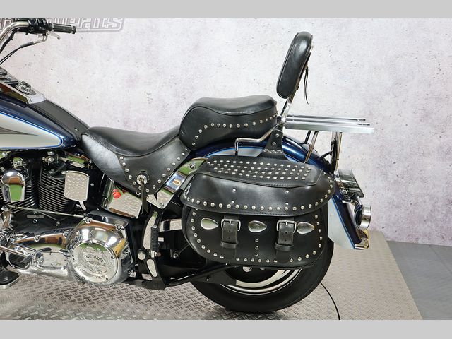harley-davidson - heritage-classic