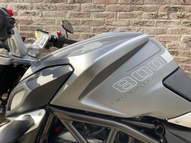 mv-agusta - dragster-800