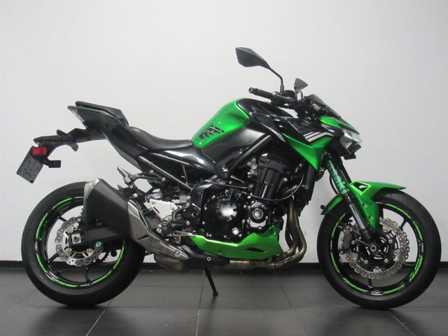 kawasaki - z900