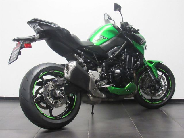 kawasaki - z900