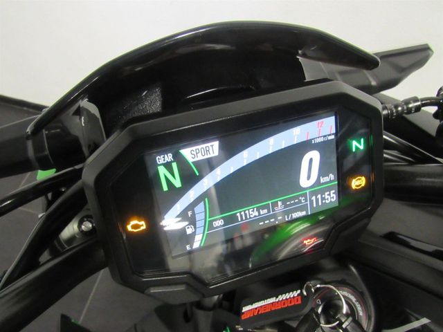 kawasaki - z900