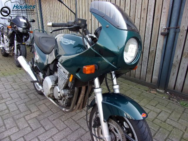 triumph - trident-750