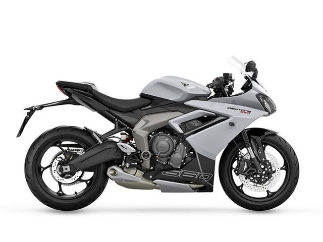 triumph - daytona-660