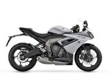 TRIUMPH DAYTONA 660