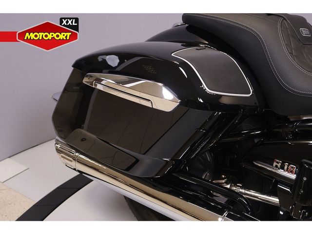 bmw - r-18-b
