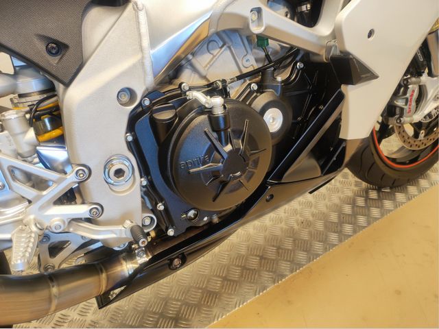 aprilia - rsv-4-r-aprc-abs