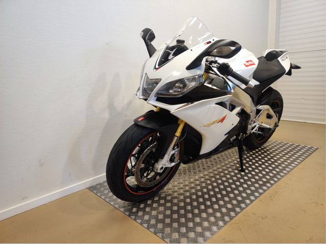 aprilia - rsv-4-r-aprc-abs