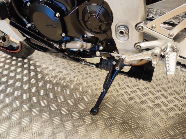 aprilia - rsv-4-r-aprc-abs