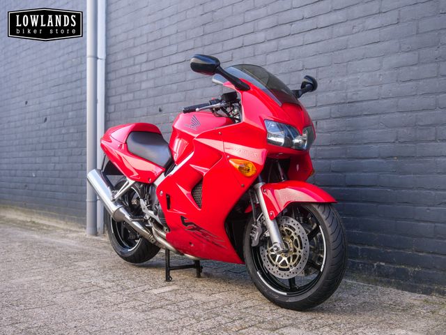 honda - vfr-800-fi