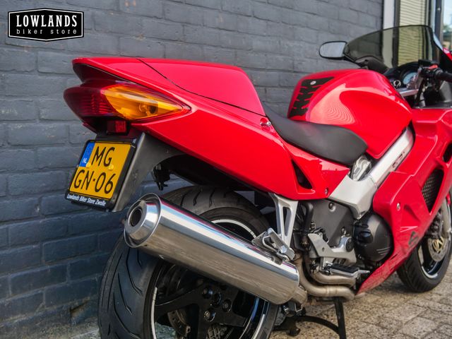 honda - vfr-800-fi